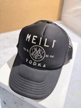 MEILI Vodka Black Trucker Hat